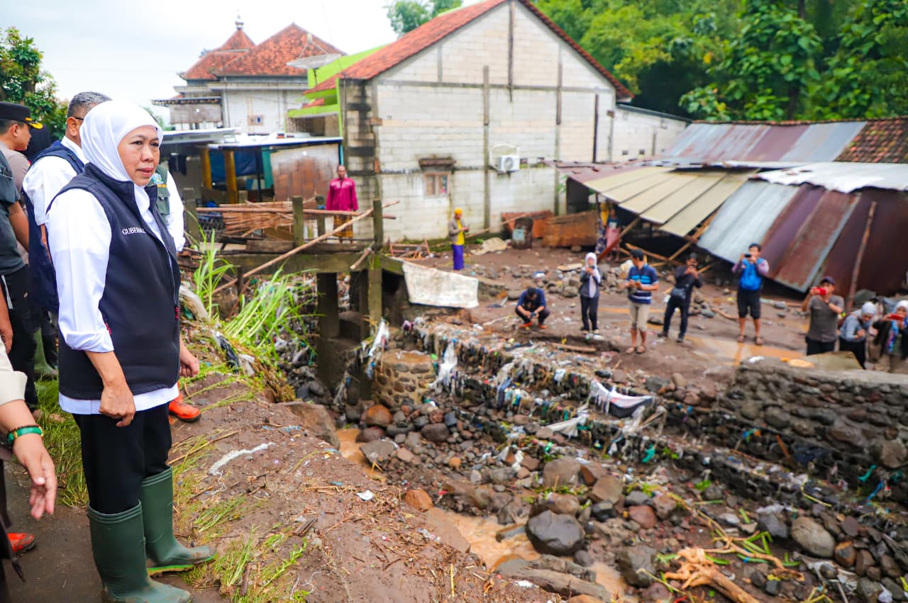 Gubernur Khofifah Ingatkan Ancaman Kemarau Panjang, Minta Semua Pihak Perkuat Mitigasi Bencana