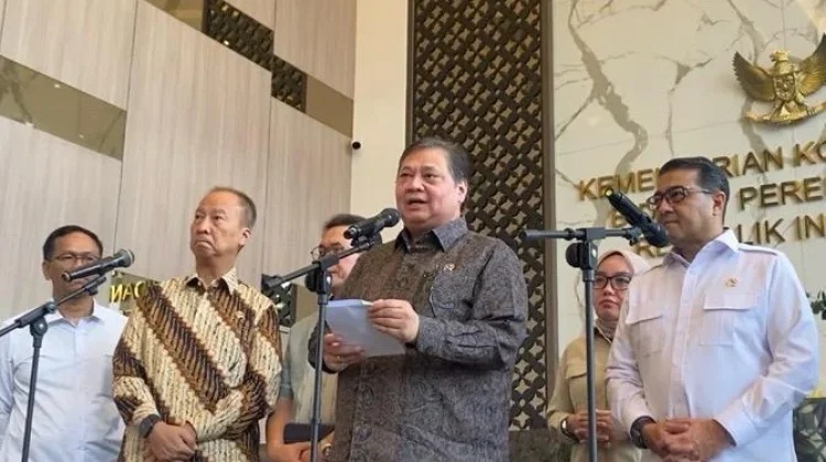 Pemerintah Berlakukan Tarif Bea Masuk 0 Persen untuk LPG dan Bahan Baku Plastik Selama Enam Bulan