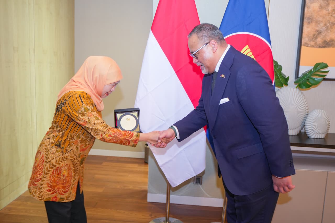 Gubernur Khofifah Tegaskan Kekuatan Perdagangan dan Kedaulatan Pangan Jatim di Forum Malaysia