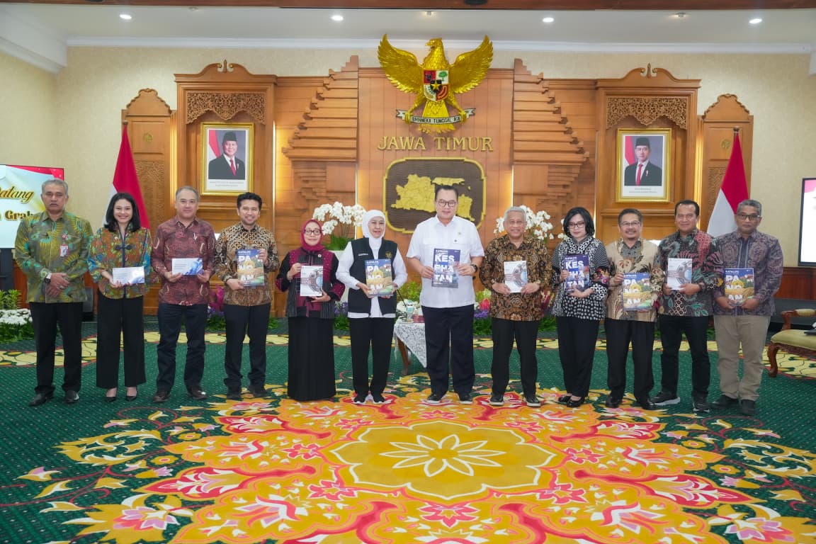 Gubernur Khofifah Bahas Pemanfaatan Teknologi Tepat Guna bersama Kepala BRIN di Grahadi