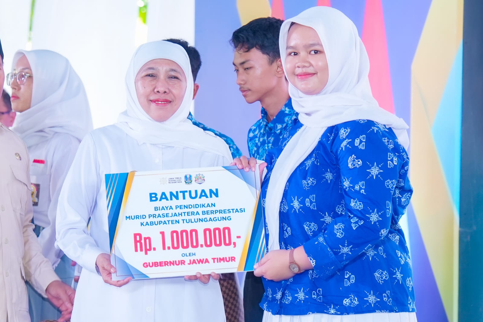 Gubernur Khofifah Sebut Revitalisasi Sekolah sebagai Investasi Masa Depan Generasi Jatim