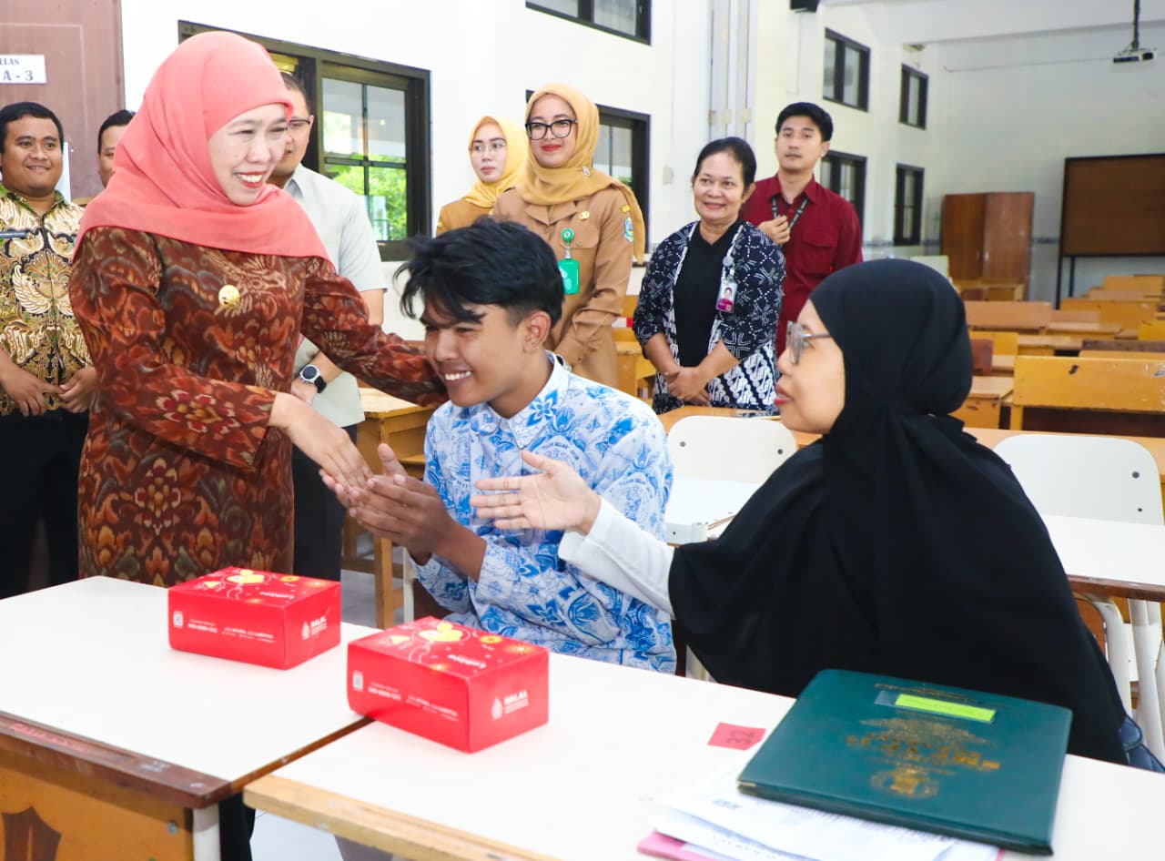 Sebanyak 2.106 SMA dan SMK Swasta Siapkan Beasiswa dan Potongan Biaya Pendidikan, Gubernur Khofifah Apresiasi Dukungan Dunia Pendidikan