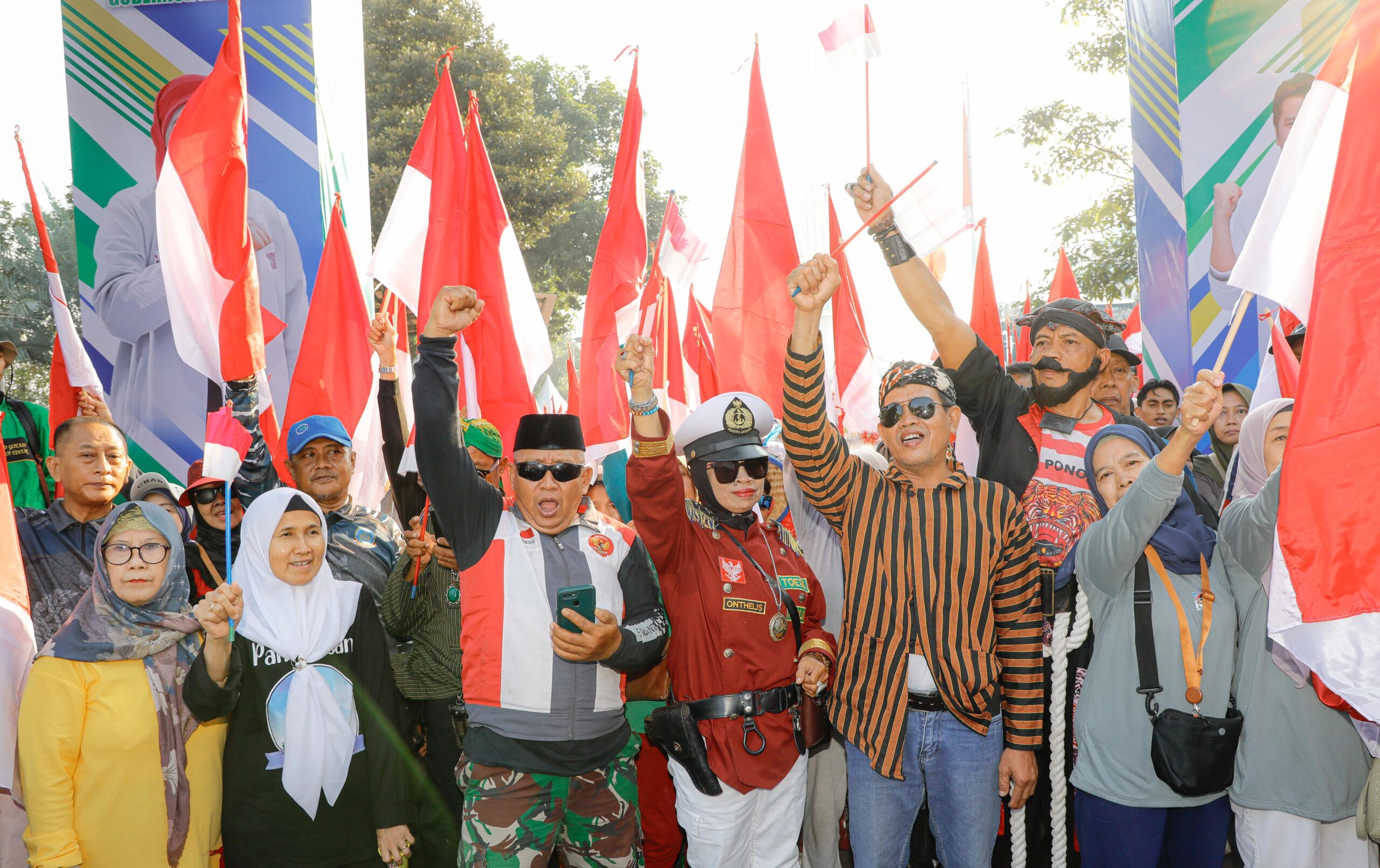 Jalan Sehat 1 Muharram Disambut Antusias, Pemprov Jatim Berkomitmen Tingkatkan Kenyamanan Peserta