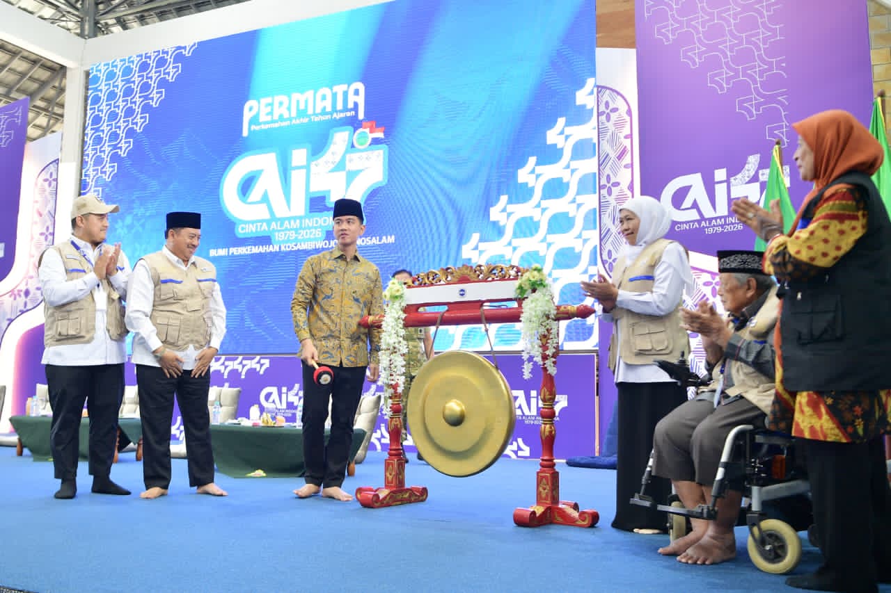 Gubernur Khofifah Dampingi Wapres Gibran, Jatim Raih Apresiasi atas Kinerja Ekonomi dan Konsistensi sebagai Lumbung Pangan Nasional