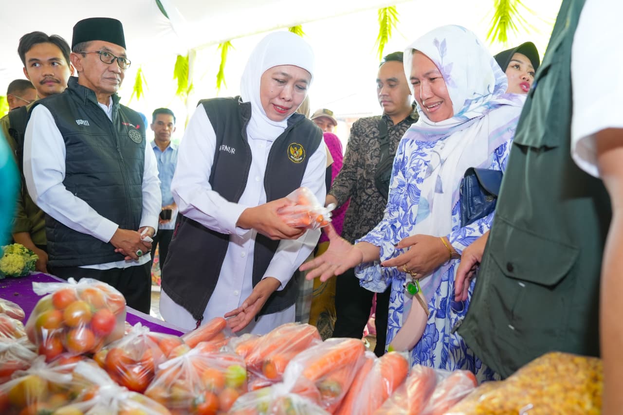 Pasar Murah ke-84 Hadir di Pamekasan, Gubernur Khofifah Pastikan Harga Bahan Pokok Tetap Terjangkau