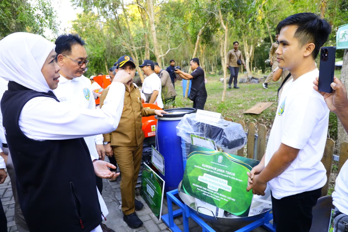 Gubernur Khofifah: Perhutanan Sosial Buktikan Pelestarian Hutan dan Kesejahteraan Masyarakat Bisa Berjalan Beriringan