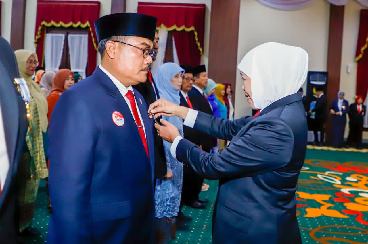 Dari Pengabdian hingga Inovasi Ketahanan Pangan, Gubernur Khofifah Ajak ASN Jatim Terus Berikan Dampak Nyata