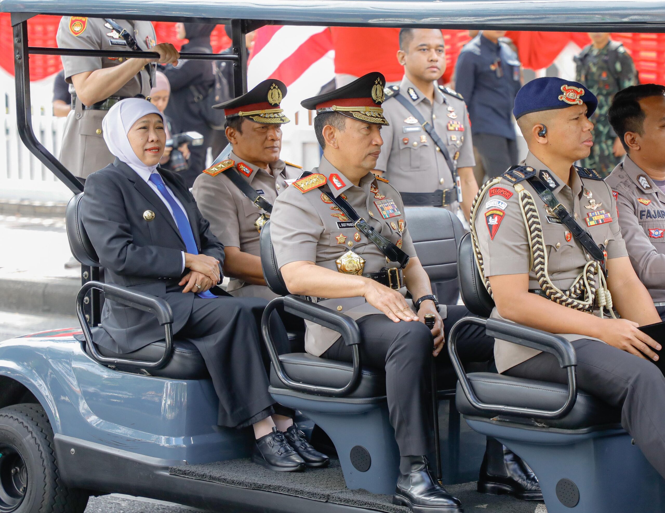 Hari Juang Polri 2026 di Surabaya, Gubernur Khofifah Tekankan Pentingnya Pengabdian dan Pelayanan Humanis