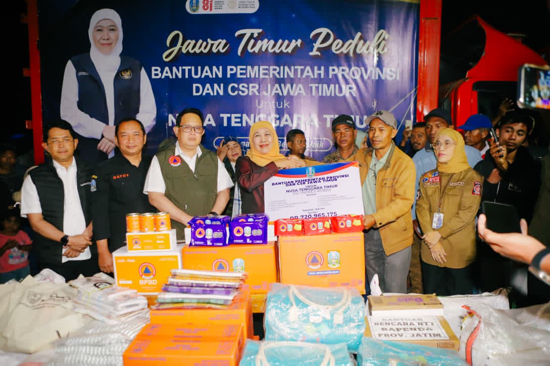 Dari Logistik hingga Layanan Kesehatan, Gubernur Khofifah Tegaskan Jatim Hadir untuk Korban Gempa Flores