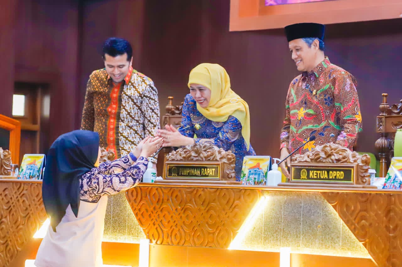 RAPBD Jatim 2027 Diproyeksikan Rp27,4 Triliun, Gubernur Khofifah Prioritaskan Pendidikan dan Kesehatan