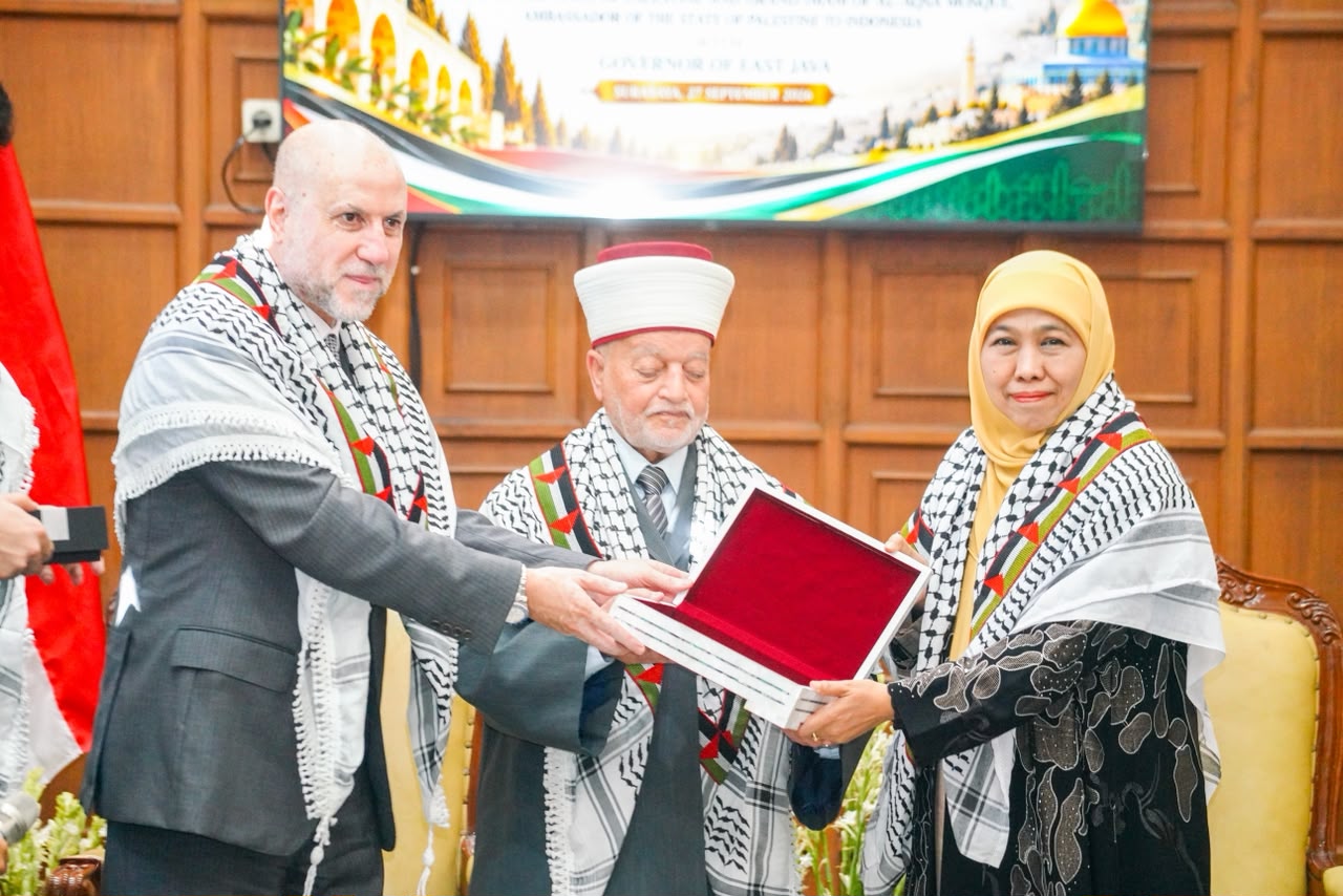 Gubernur Khofifah Ajak Perkuat Persaudaraan Indonesia-Palestina melalui Komunikasi dan Kerja Sama yang Produktif