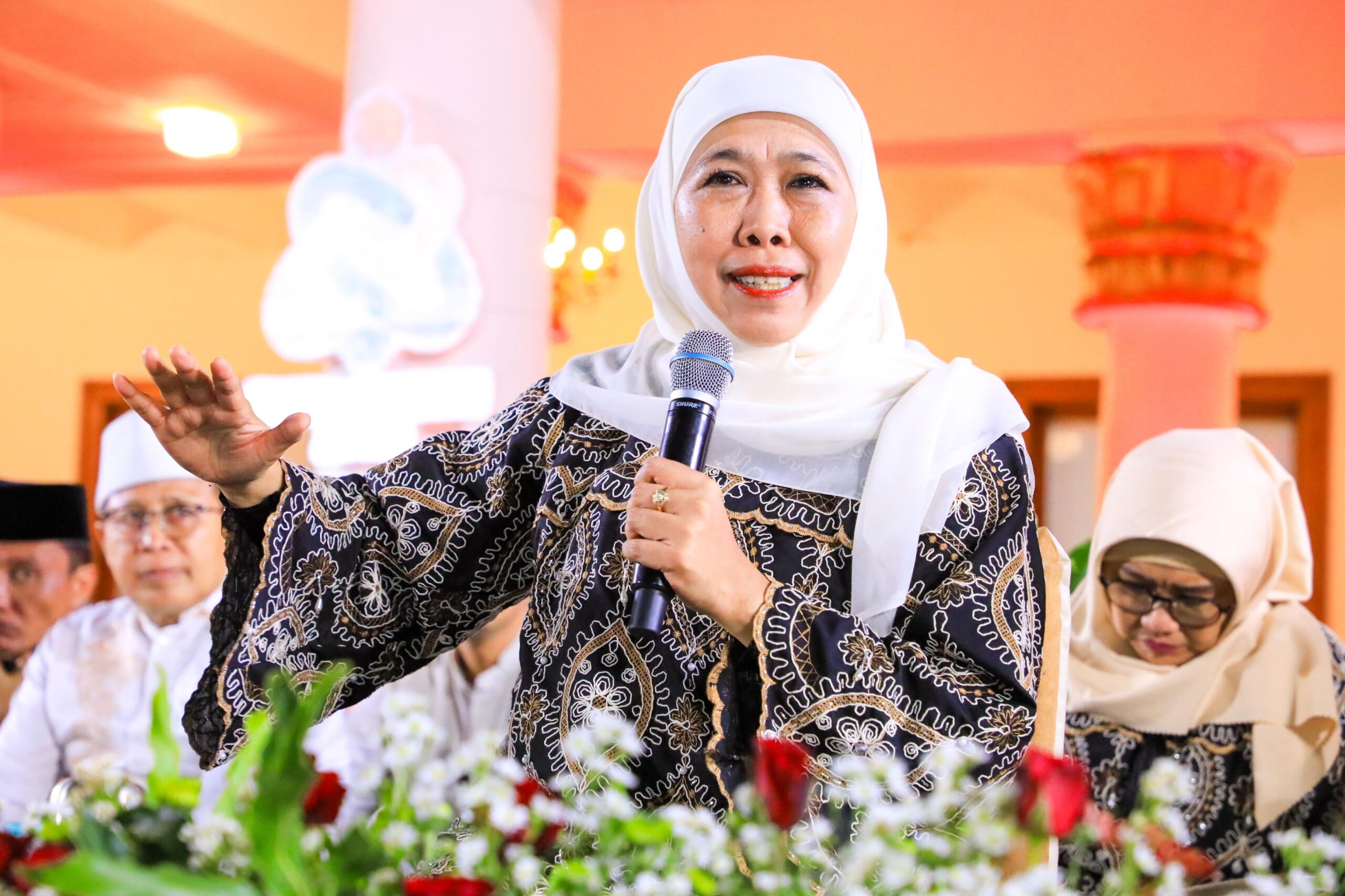 Syukuri Hari Jadi ke-81 Jatim, Gubernur Khofifah Ajak 20 Ribu Jemaah Bersholawat di Grahadi